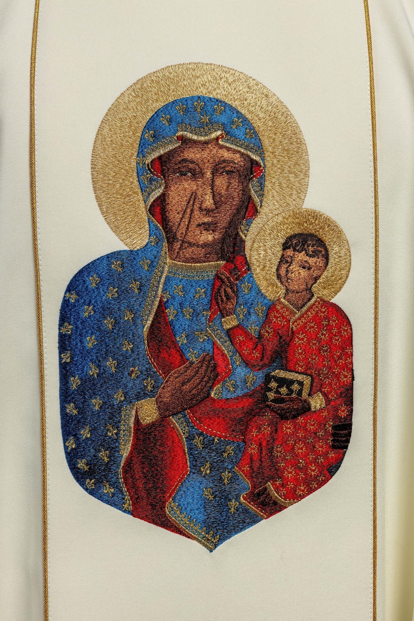 Chasuble with the image of Our Lady of Częstochowa in ecru - Image 3