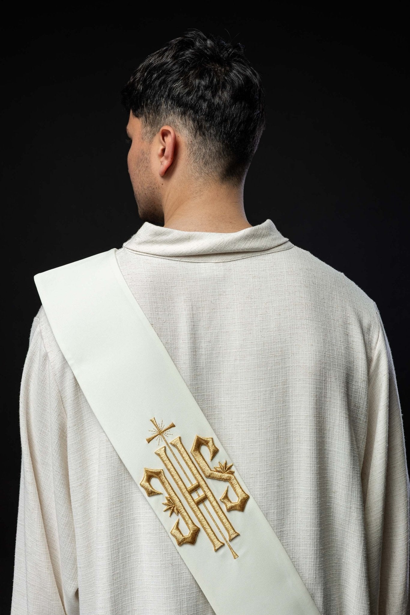 Deacon stole embroidered with IHS and Cross in ecru - Image 5