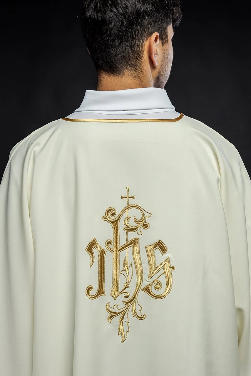Ecru dalmatic chasuble with classic JHS - Image 5