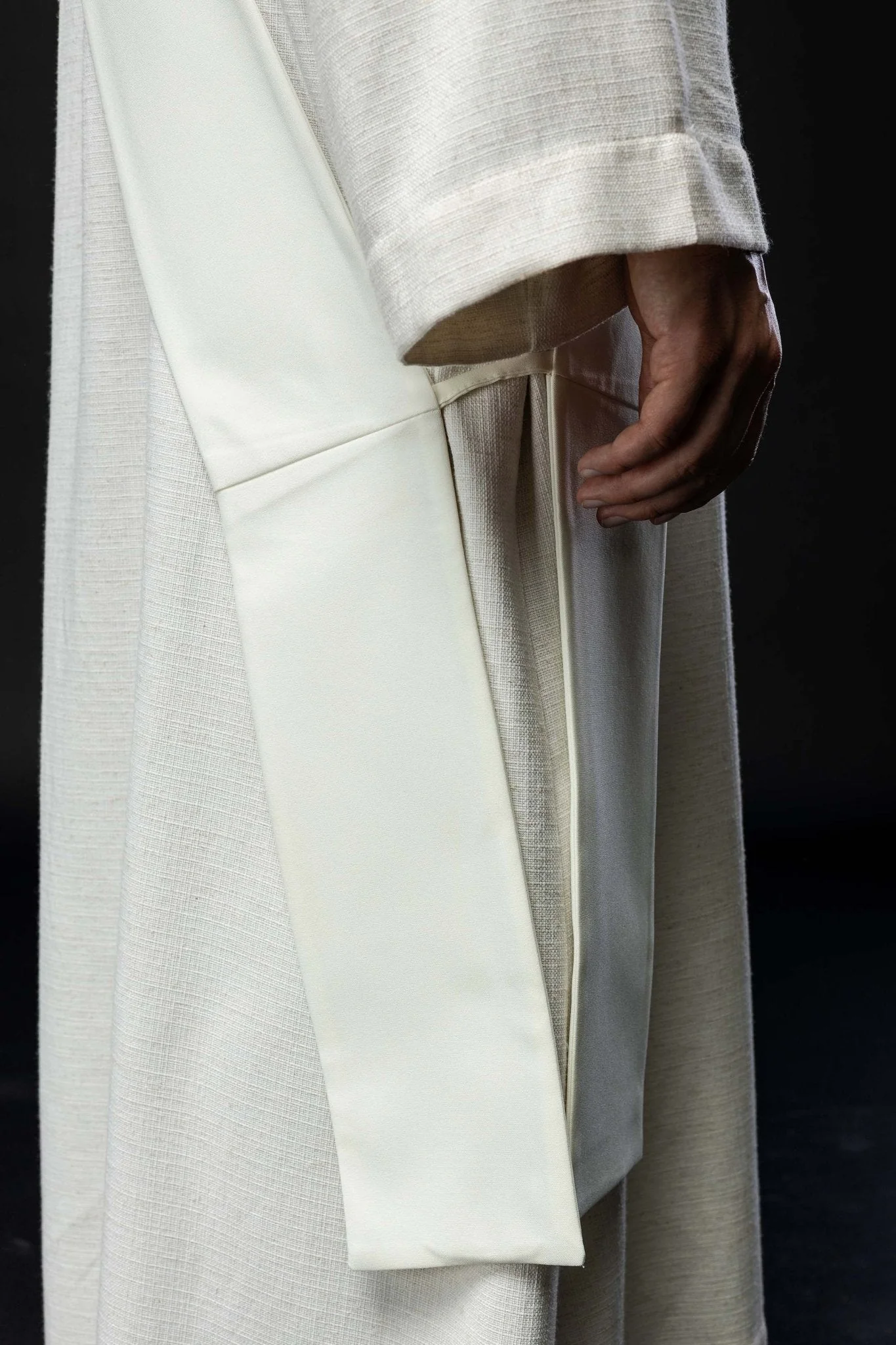 Ecru Deacon stole with Marian embroidery - Image 4