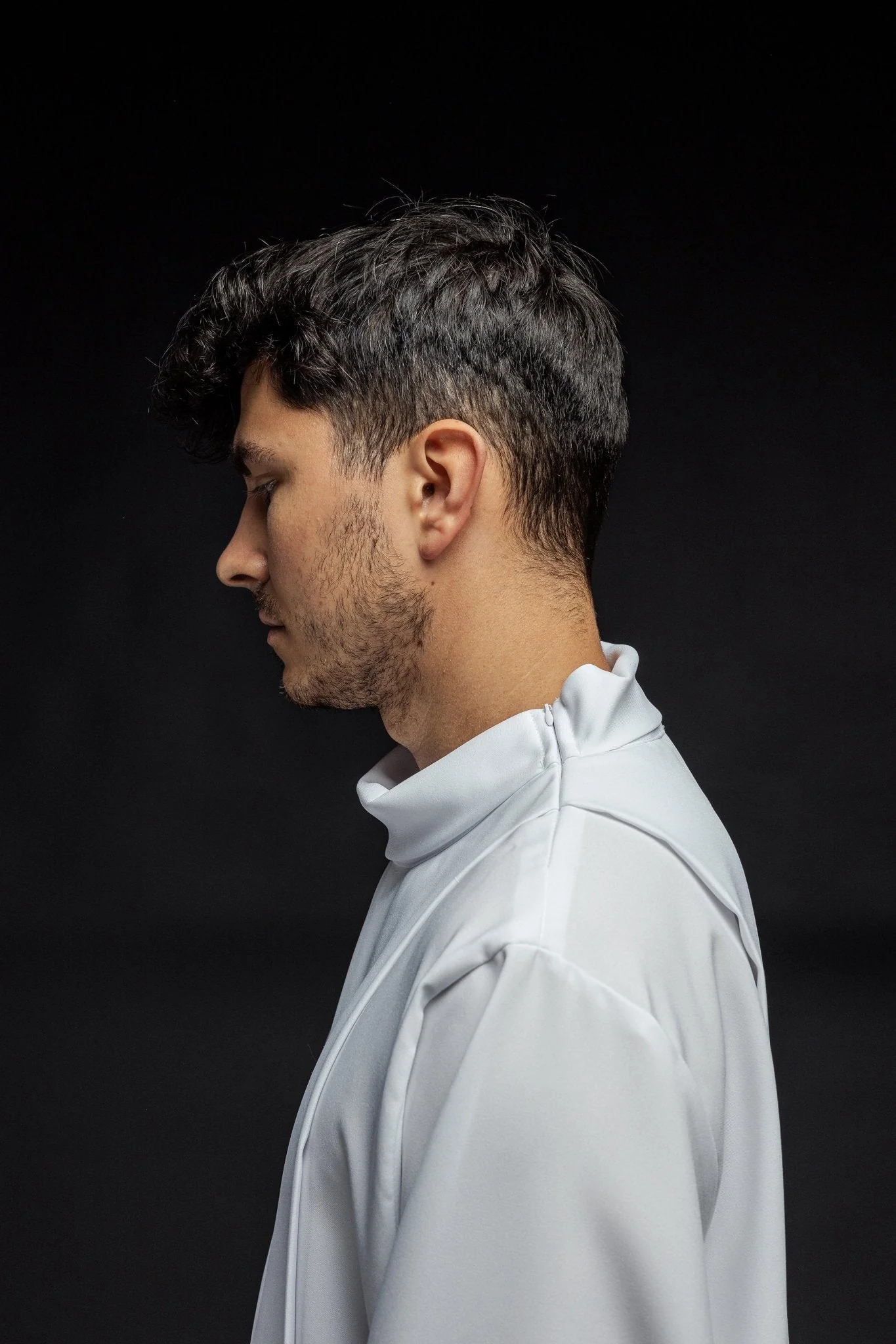 Embroidered cleric alb with collar - Image 4