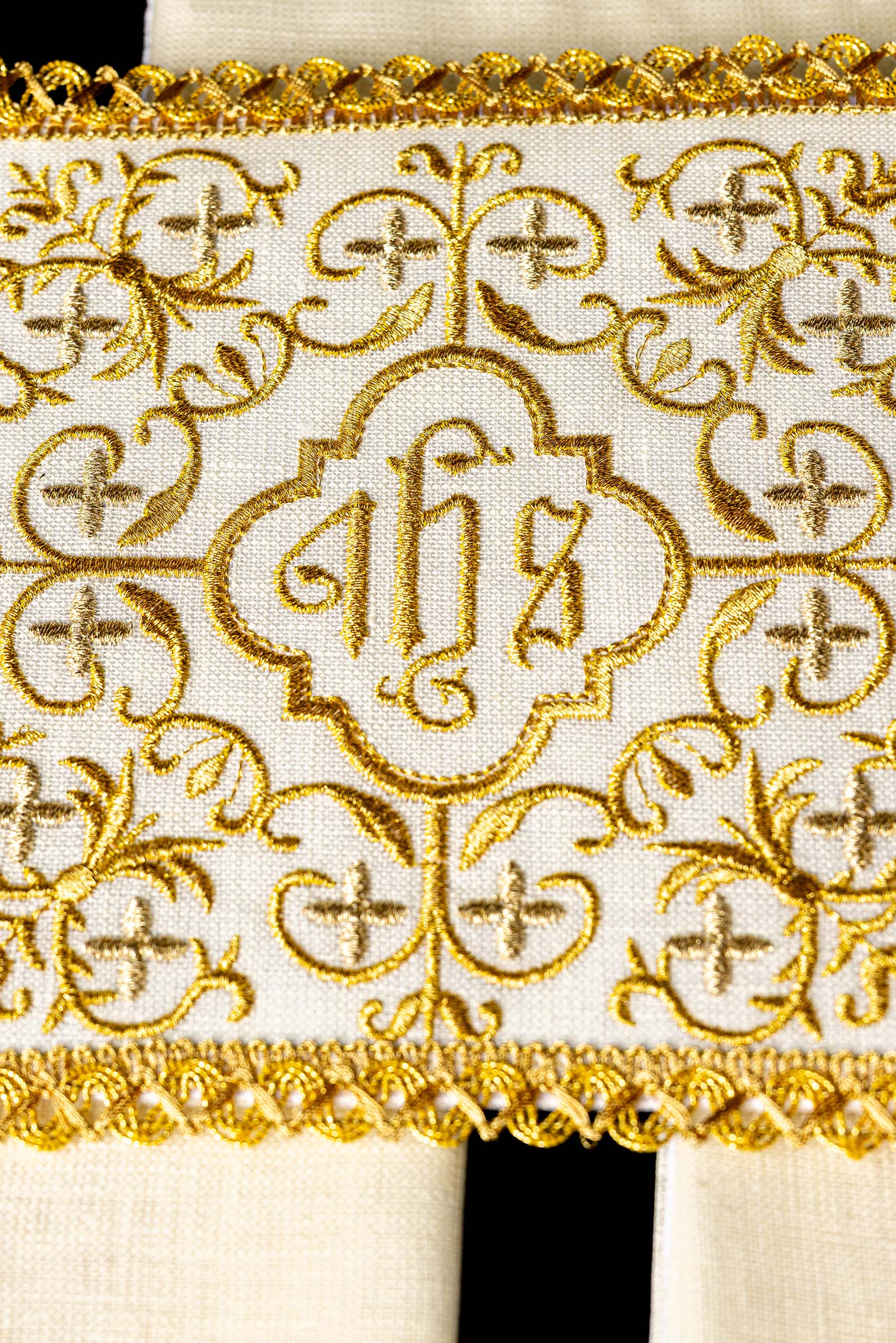 Linen Holy Family Chalice Linens - Image 4