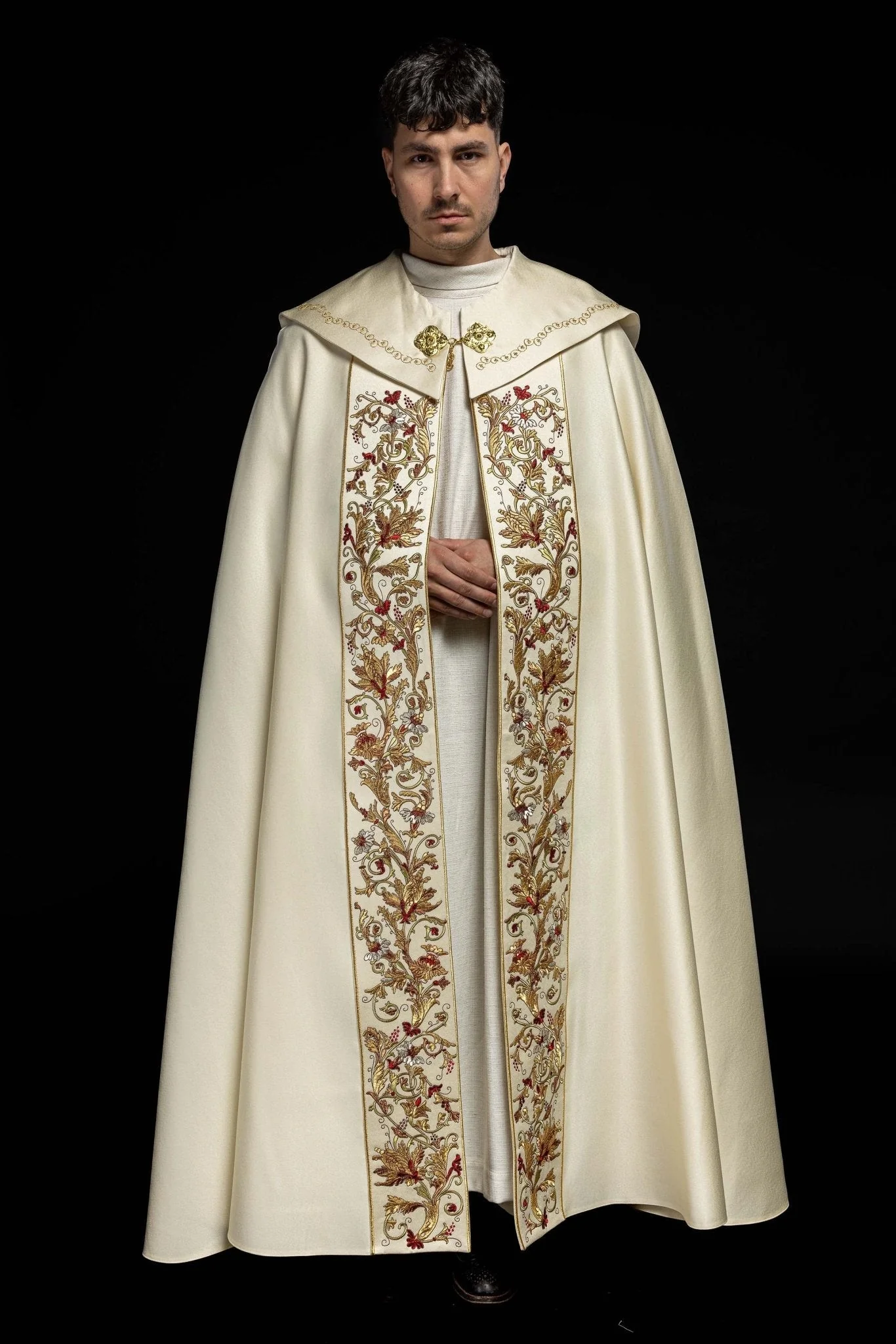 Liturgical cope with gold IHS motif - Image 10