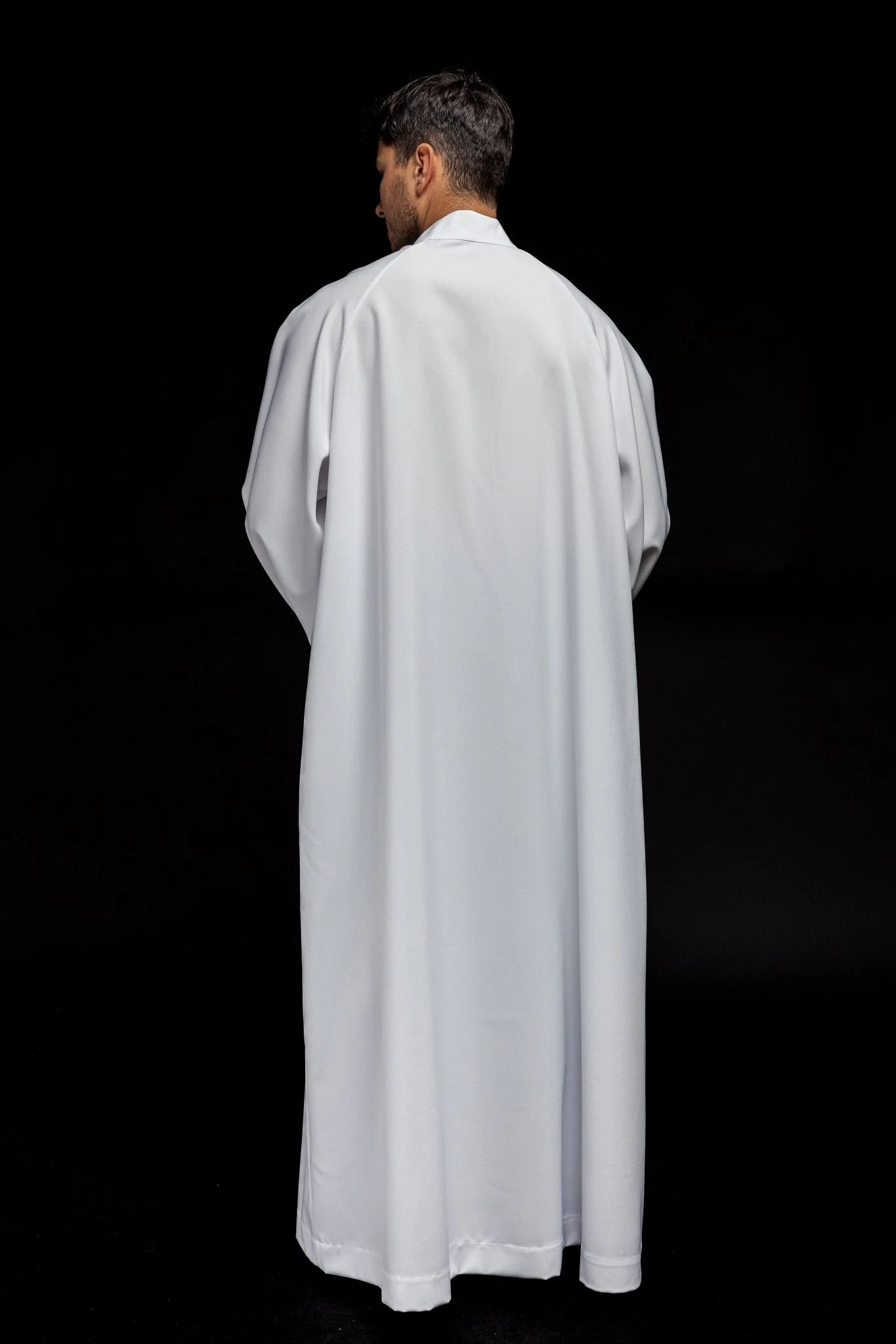 Priest alb in white with front zipper - Image 6