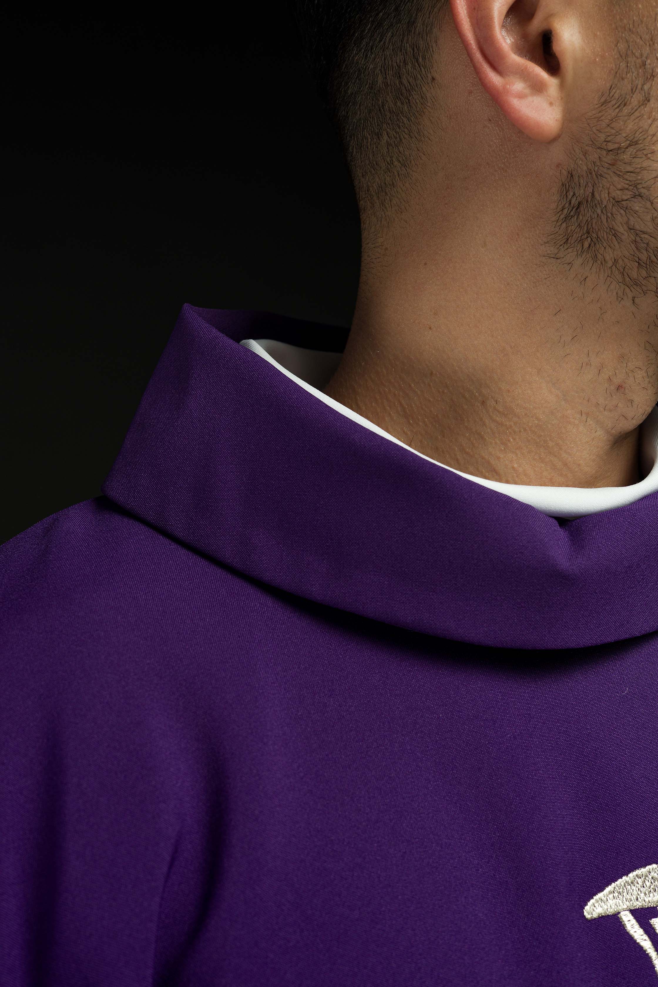 Purple Chasuble with a Cross - Image 5
