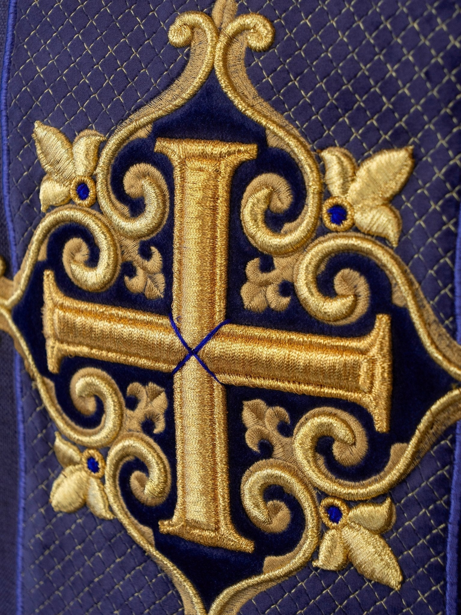 Purple Chasuble with Embroidered Cross Symbol - Image 4