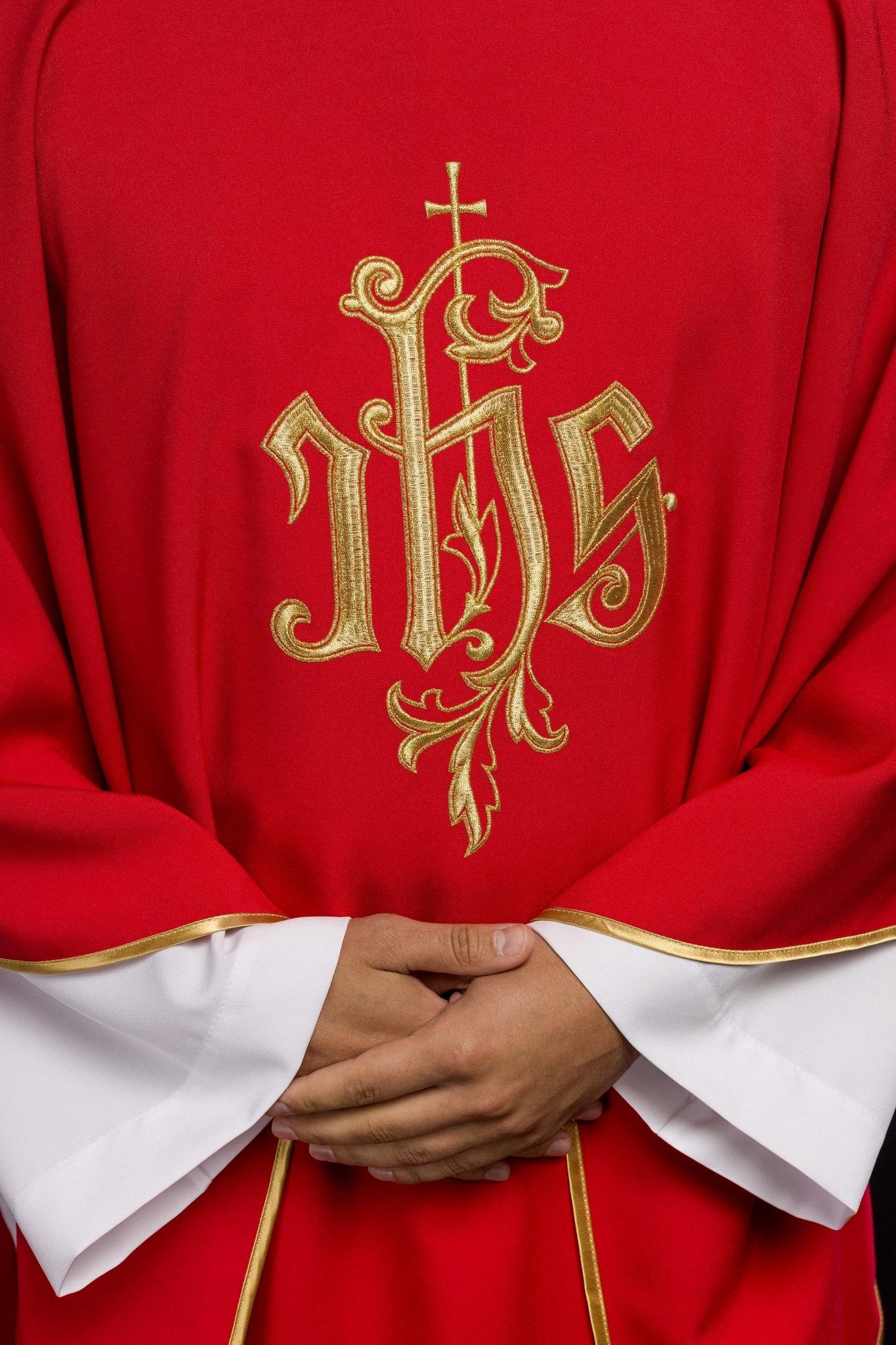 Red chasuble with classic gold JHS - Image 3