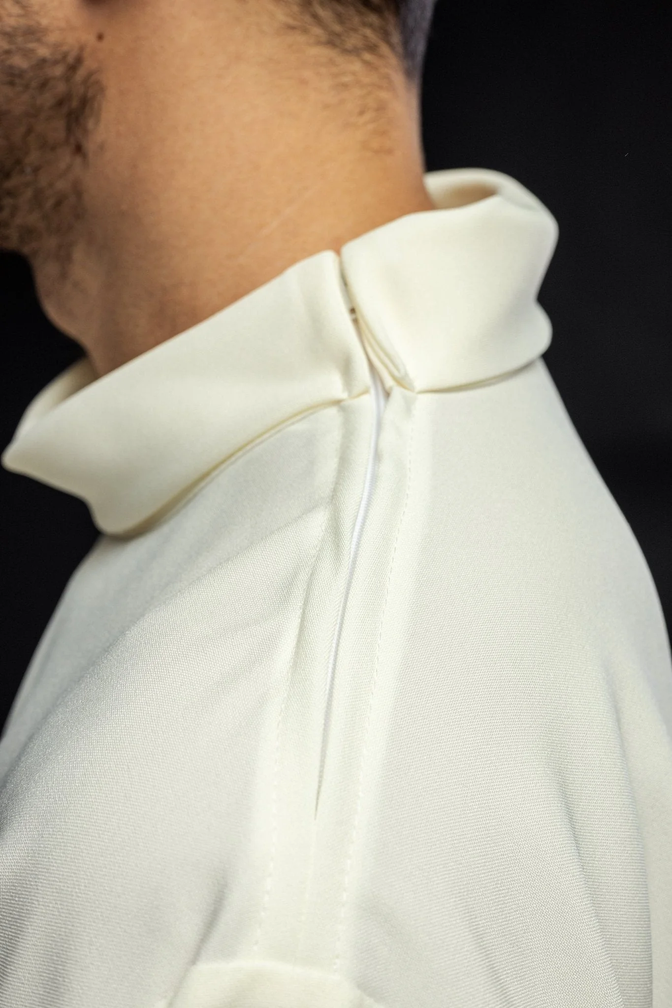 Simple plain alb cream colored - Image 5