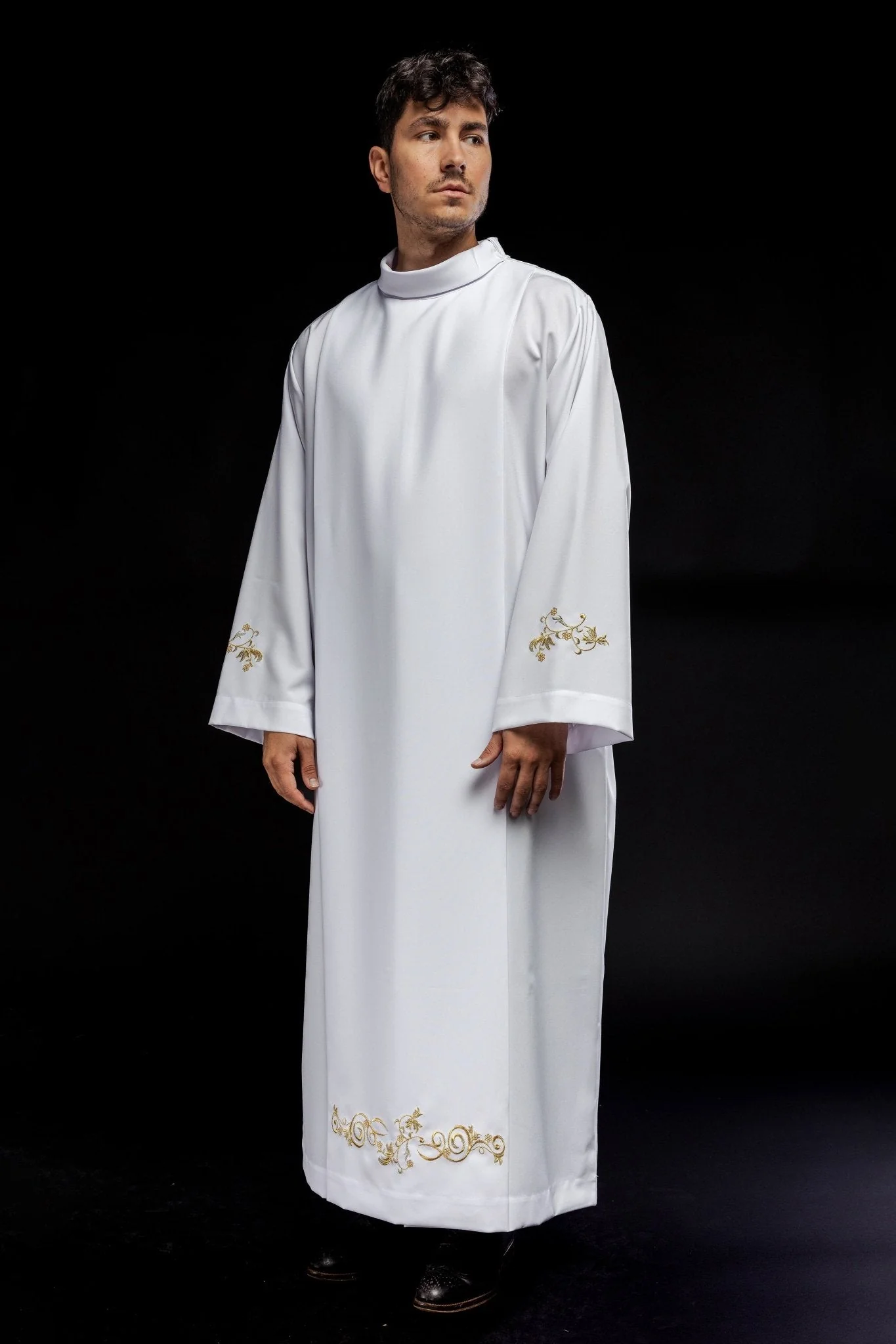 Smooth Priestly Alba with Collar - Image 6