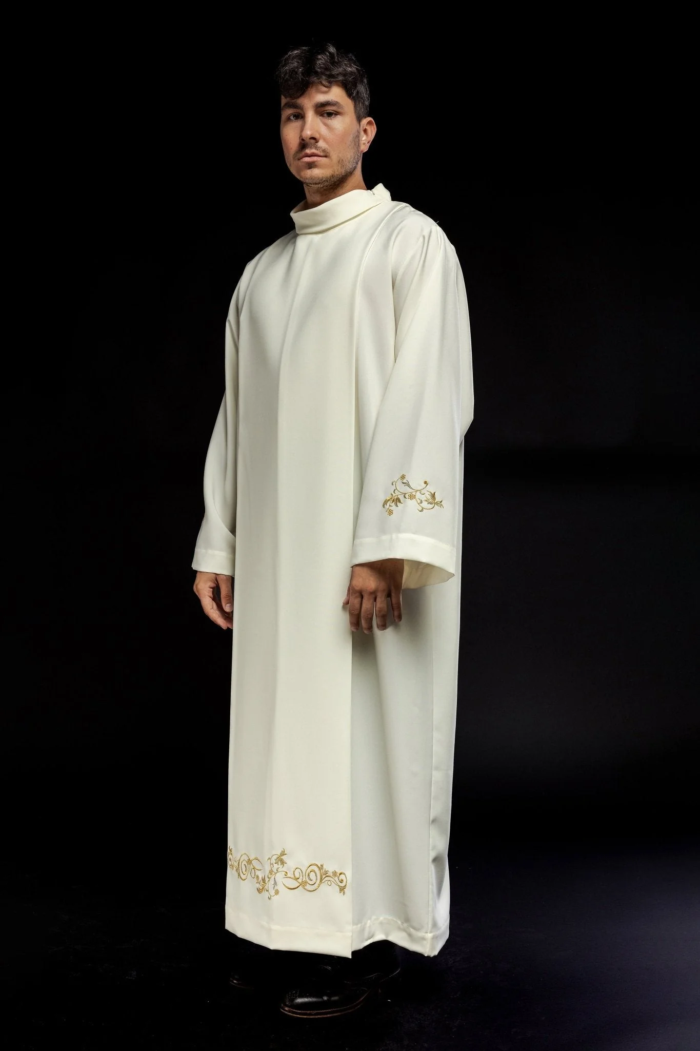 Smooth Priestly Alba with Collar - Image 5